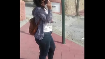 (Public Bus) Demonstrating mammories and blow-job by a stranger